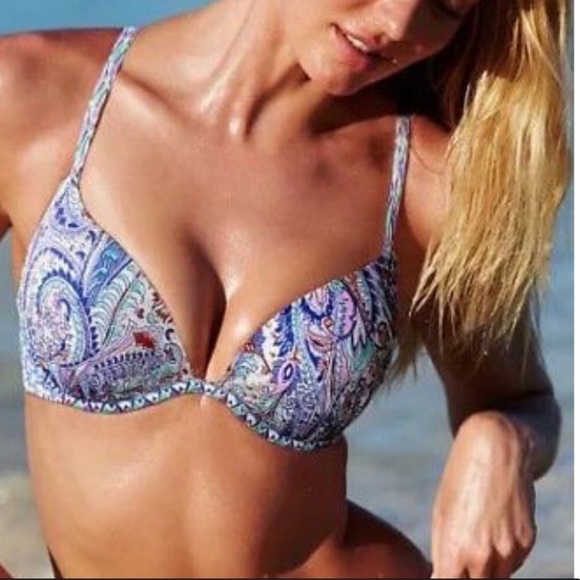 Swimwear top - Picture 1 of 4